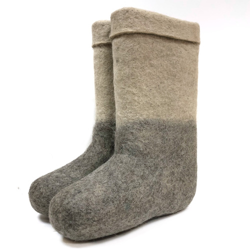 Валенки из натурального войлока серые комбинированные ручной работы (300М) Валенки из натурального войлока серые комбинированные ручной работы (300М)